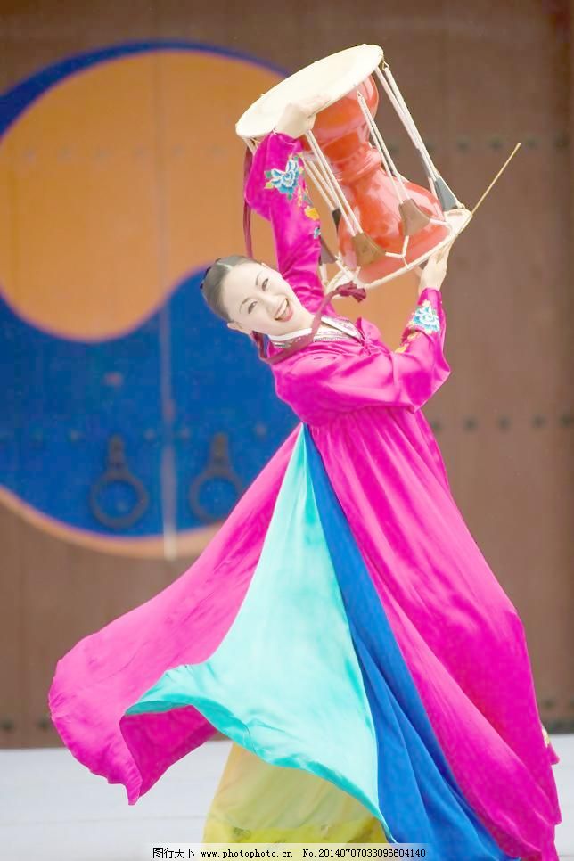 韩国美女传统舞蹈图片
